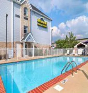 Image of Microtel Inn and Suites Nashville