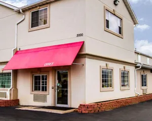 Image of Econo Lodge Tonawanda I-290