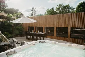 Image of Grand loft avec Jacuzzi et Home Cinema