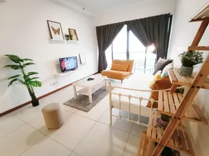 Image of HomeSweetHome 3-15pax 3BR The Landmark Condo