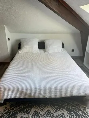 Image of LE VICTORIA