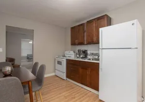 Image of Authentic 1BR + Kitchen - Downtown SGF
