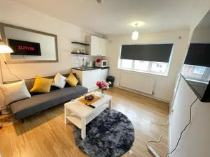 Image of Stevenage Studios - Superior Suite