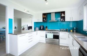 Image of Luxurious and spacious home in taree