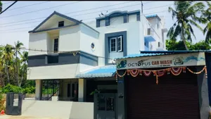Image of Emerald service apartment Srirnagam