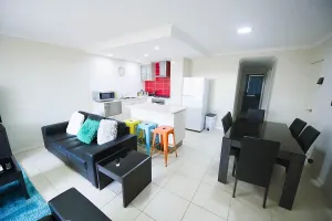 Image of Unit close to airport, hospital, shops & transport