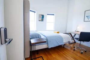 Image of 4BR 1,5BH Comfy Newly Renovated Apt