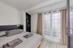 Image of Cozy studio near RER B