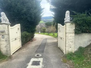 Image of Joli appartement au calme avec place de parking privé