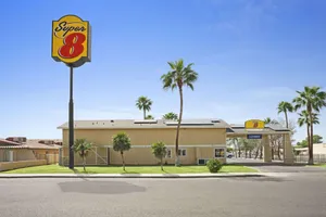 Image of Super 8 By Wyndham El Centro