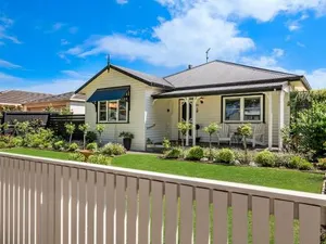 Image of Gipps Getaway
