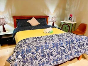 Image of Queen Room in share house of De Murray B&B in Centre Queanbeyan & Canberra airport