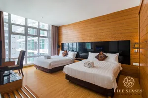 Image of Beautiful 2 Bedroom ❀ 3 Queen Bed  #TB2Q1Q
