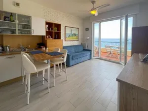 Image of Best Sea View 4 Pers WiFi AC