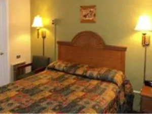 Image of Bishop Elms Motel
