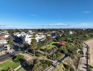 Image of Beach Road Hampton Holidays