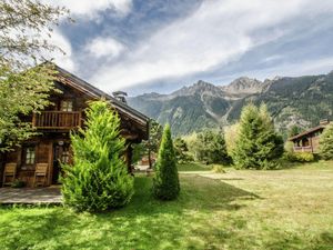 Image of Quaint Chalet in Chamonix with Valley nearby