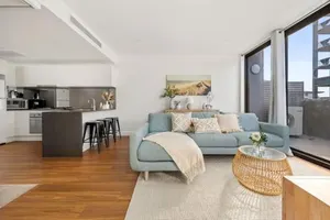 Image of King 403 - Lifestyle Location - With Dedicated Workspace