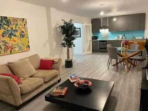 Image of Stunning huge openplan 2Bed flat