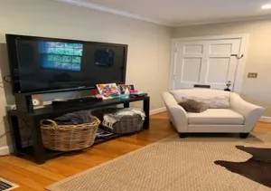 Image of Townhouse 1 mile from Kroger Field