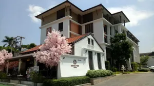 Image of Double Tree Residence