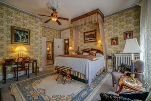 Image of Pinehill Inn