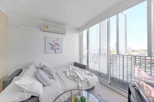 Image of Central 2BR Near Queen Victoria Market