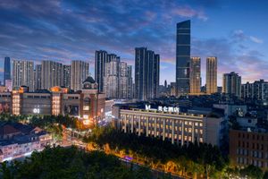 Image of Madison Hotel Wuhan Jianghan Road Pedestrian Street