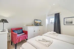 Image of Mittelweg App FIVE