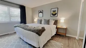 Image of Capital City Delight-Close to Speedway Downtown and easy access to Highways