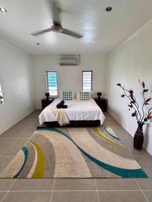 Image of 4 bedroom Villa 5 min walk to the beach