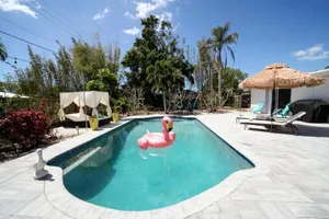 Image of Florida Mango Island /pool/beach/Legacy Trail