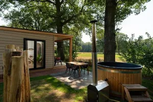 Image of Nature lodge with sauna and hot tub 2