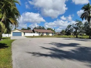 Image of Octopus Perfect Location On Pond 3 Mile To Gulf Beach