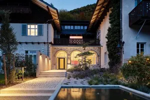 Image of Design&Natur - hochwertige Ferienwohnung "Sundowner" in alter Villa