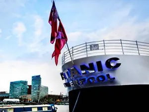 Image of Titanic Boat
