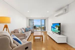 Image of The Shoal Apartment, Unit 301