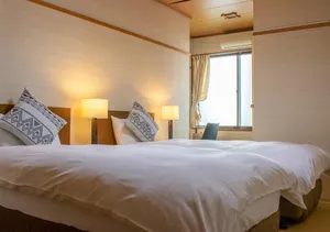 Image of T Square Hakuba