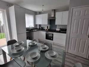 Image of Beautiful 4 bed home, Sleeps 6, driveway parking, With sky & BT sports