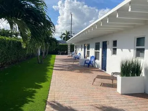 Image of 2 Min Walk To The Beach-all Renovated Studio #4