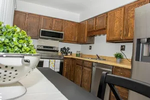 Image of Lovely 2 bedroom! Close to All in a 4Plex