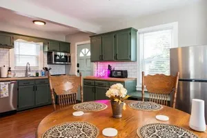 Image of Charming home near Churchill Ds and Expo Center
