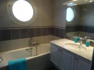 Image of Modern one bedroomed apartment just off the Cannes Seafront with a terrace and pool access 1753