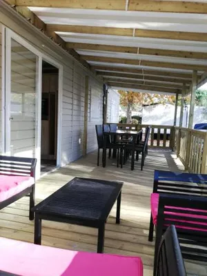 Image of MOBILHOME GASTES LANDES