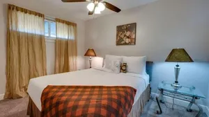 Image of Garden City Delight-Less than 5 miles from Downtown!