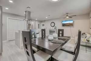Image of My Cozy Duplex A in the Heart of West Side