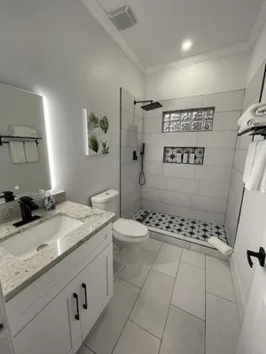 Image of City Serenity-2BR Home away from Home. 6 Min from ATL Airport