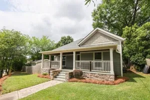 Image of Bungalow & Tiny Guest House with Private Fenced Yard