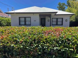 Image of One Forty Four - Stylish & central family accom