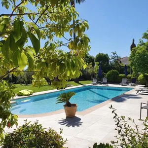 Image of Le Domaine des Mûriers - charme, chic, calme en Provence Côte d'Azur